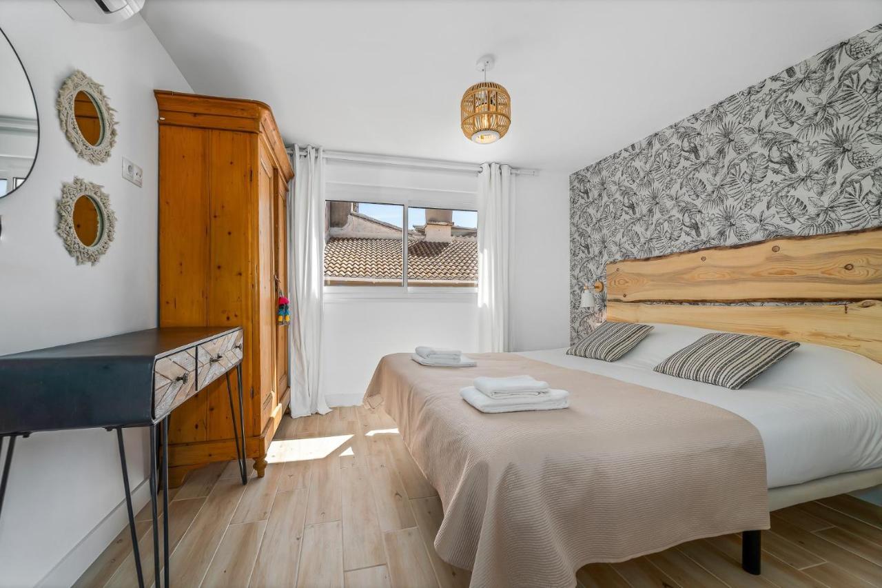 Urban Rose , Superb Private House In Historical Center, With Sunny Rooftop Málaga Kültér fotó